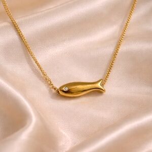 Gold Fish Pendant Necklace